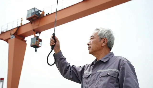 项目现场为什么需要桥式起重机？